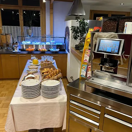 Отель Post Vista